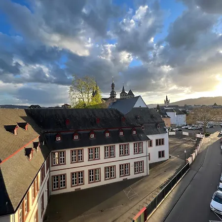 Liebevoll Eingerichtete Dachgeschosswohnung Apartment *